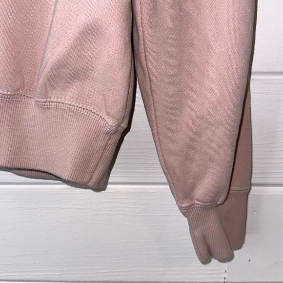 Brandy Melville John Galt New York City USA Embroidered Y2K Crewneck Sweatshirt - Picture 4 of 6